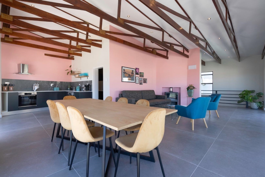 To Let 4 Bedroom Property for Rent in Sea Point Western Cape